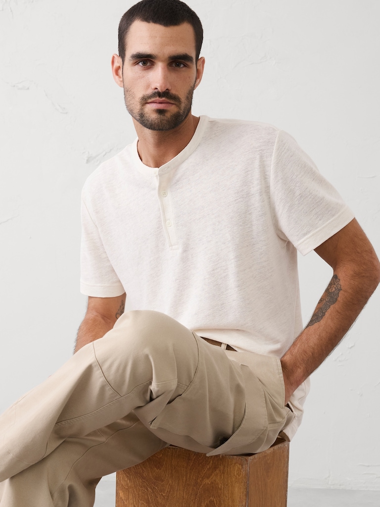 Standard-Fit Linen-Blend Henley