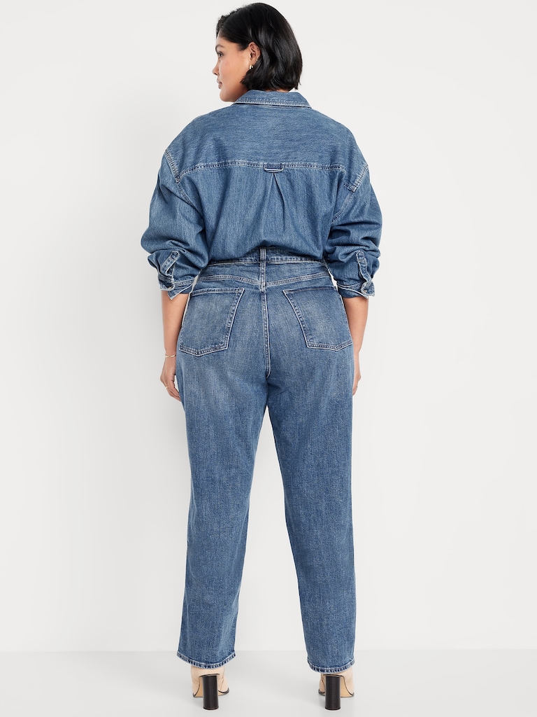 Curvy Extra High-Waisted Straight Jeans