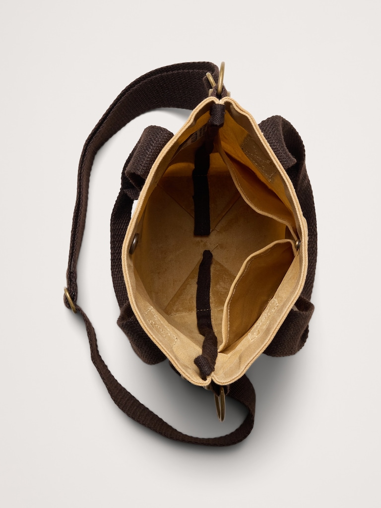 Waxed Wine Tote by CB Station