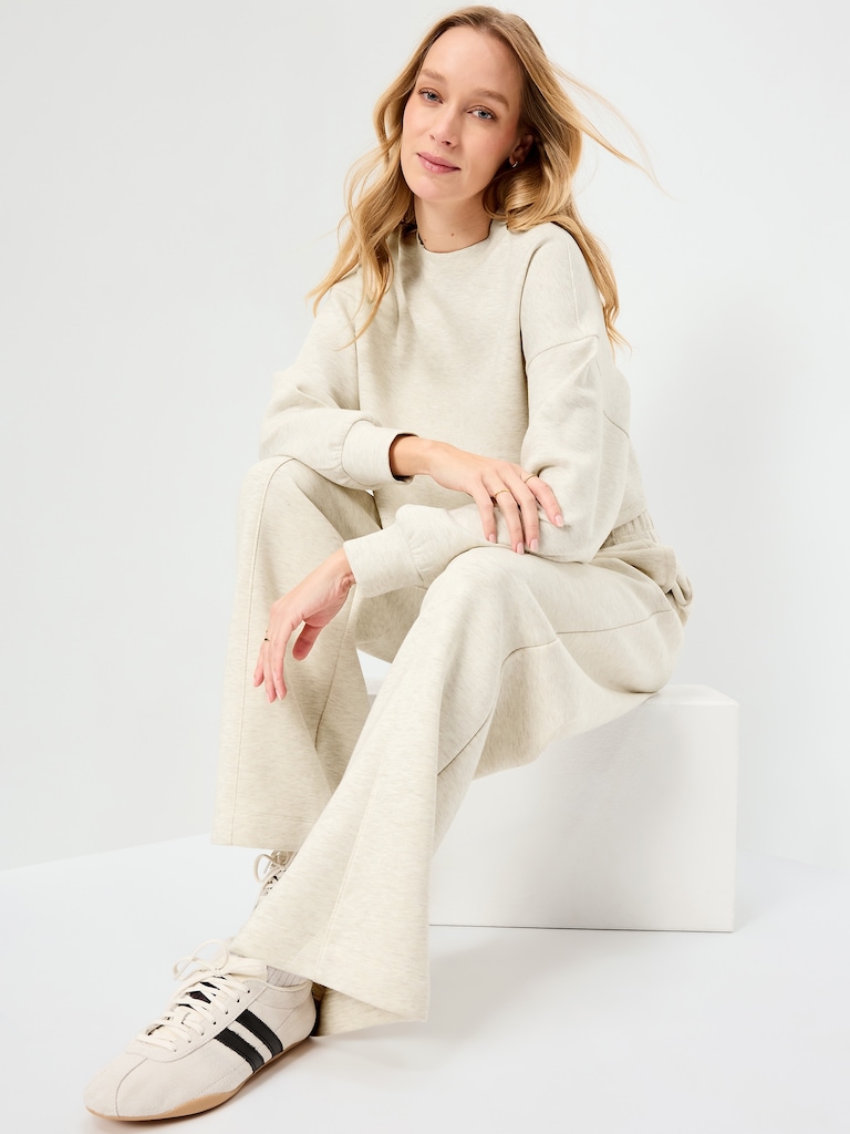 Bounce Fleece Crew-Neck Cropped Top