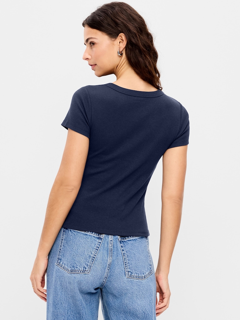 Snug V-Neck Crop T-Shirt
