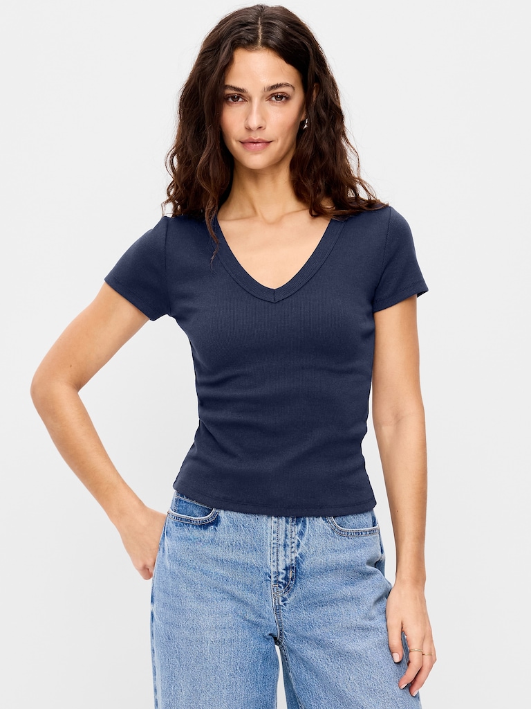 Snug V-Neck Crop T-Shirt