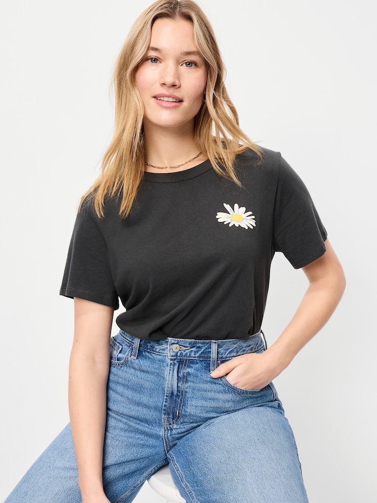 EveryWear Crew-Neck Graphic T-Shirt