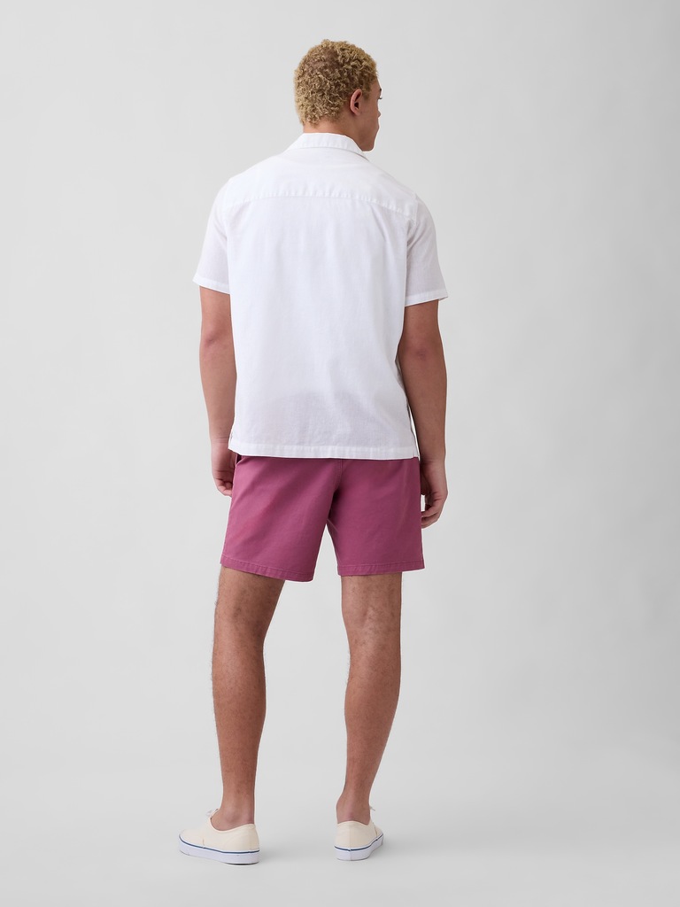 7" Essential Khaki Shorts
