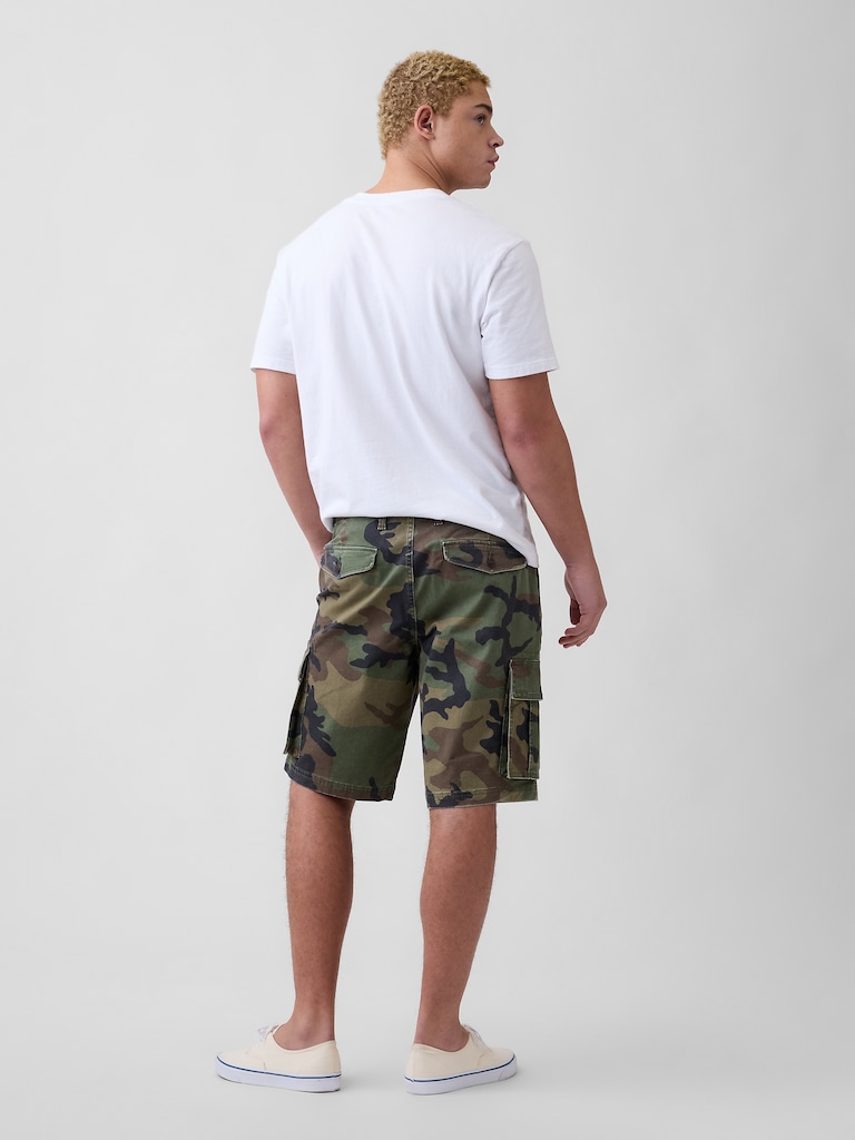 11" Essential Cargo Shorts
