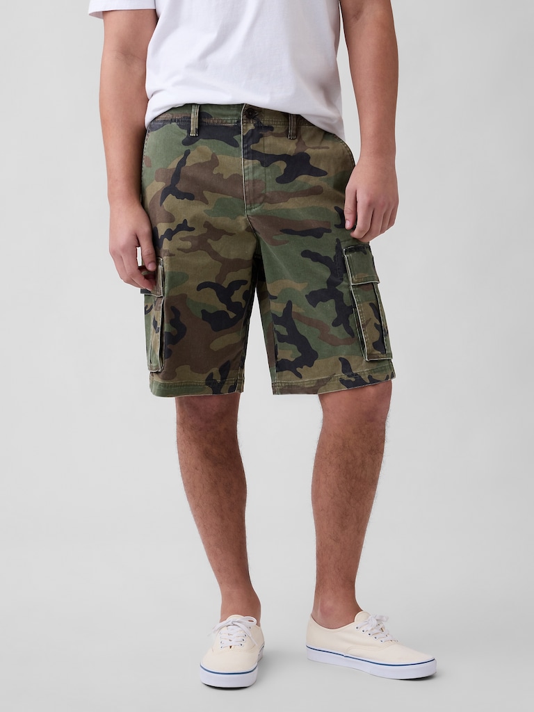 11" Essential Cargo Shorts