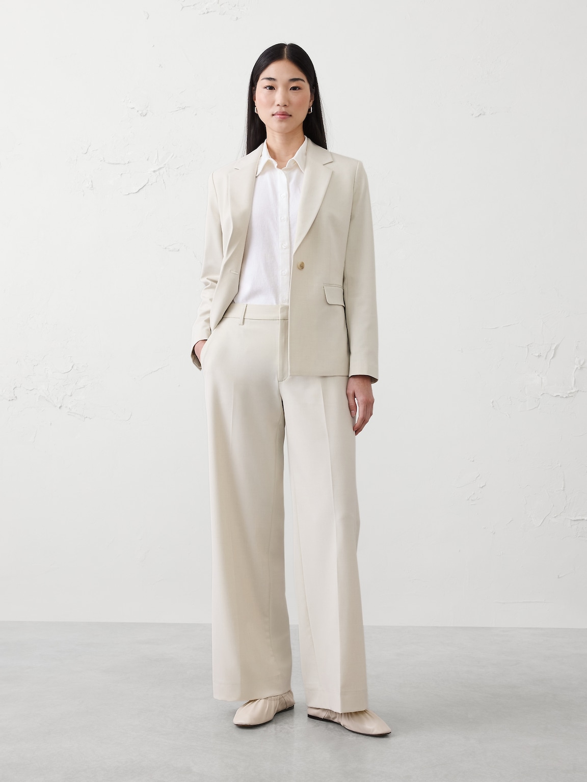 Wide-Leg High-Rise Sculpted Trouser