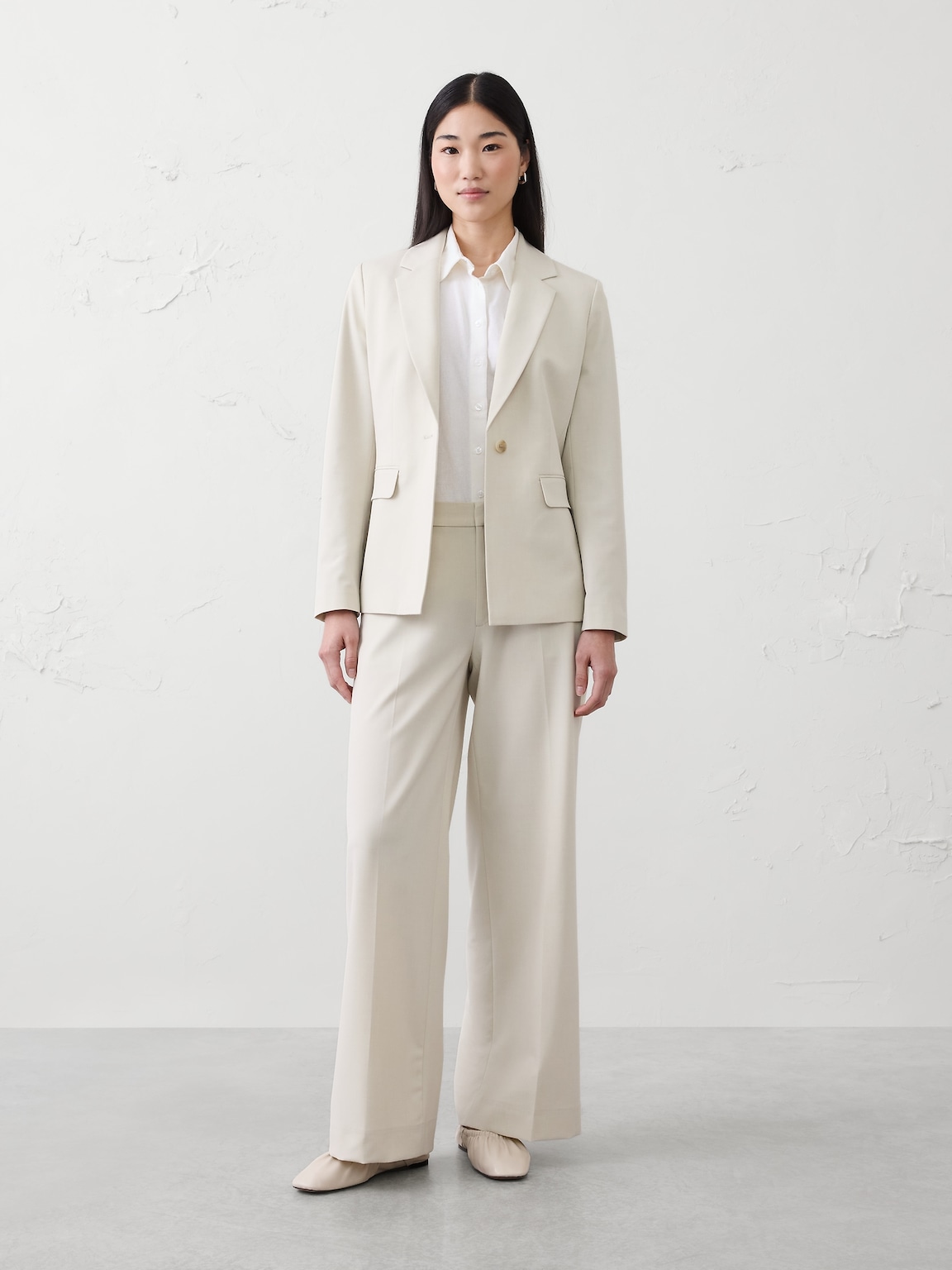 Sculpted Stretch Blazer