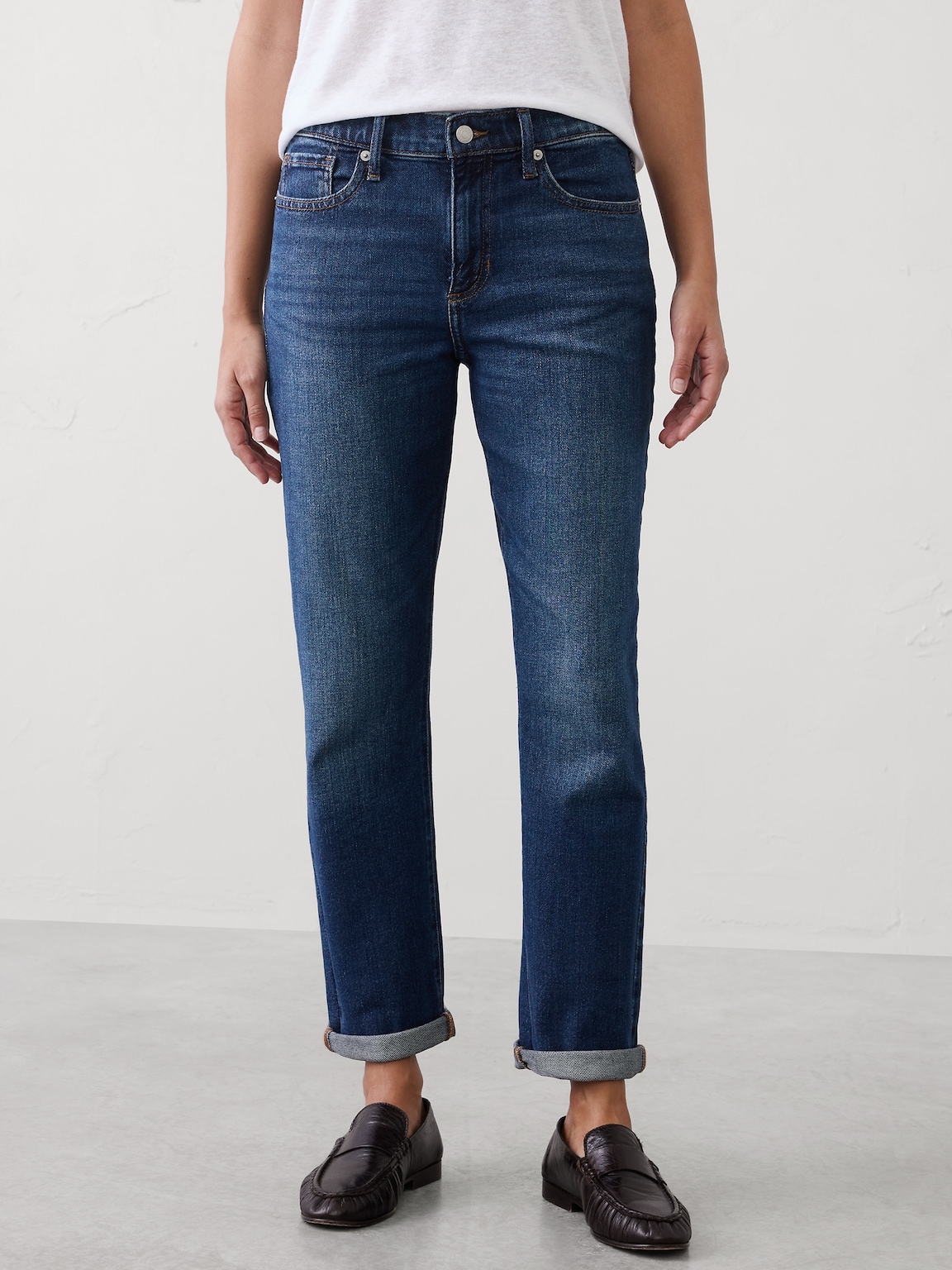 Girlfriend Mid-Rise Jean