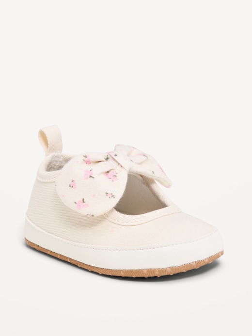 Knit Knit Bow Sneakers for Baby on clearance at Old Navy — 50% off