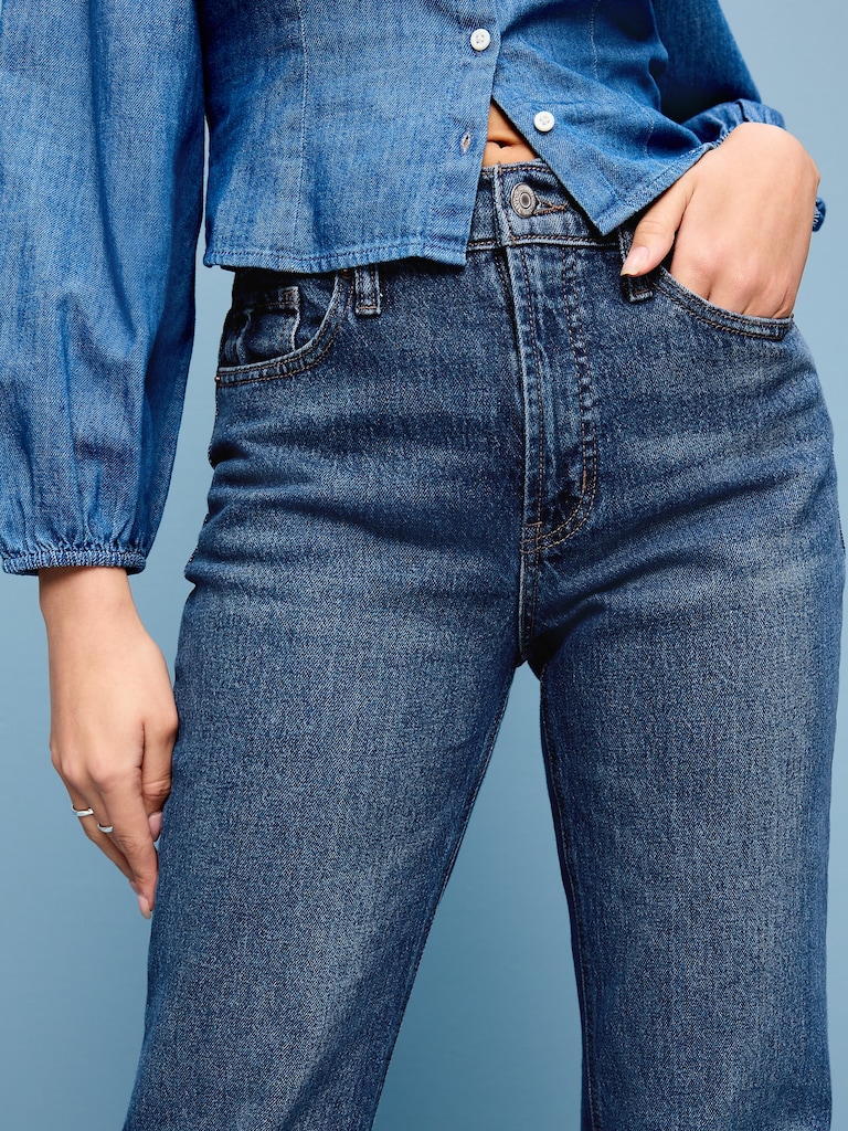 Mid-Rise Loose Boot-Cut Jeans