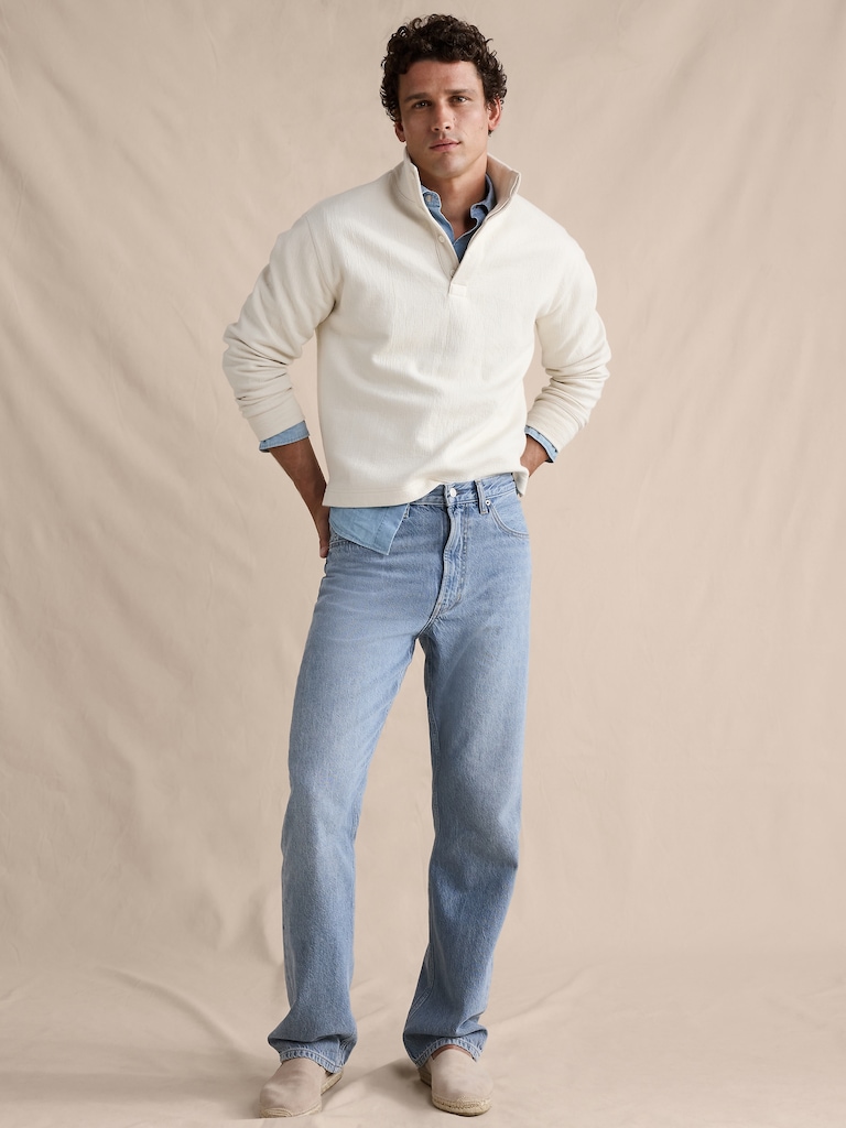 Relaxed-Straight Lightweight Jean