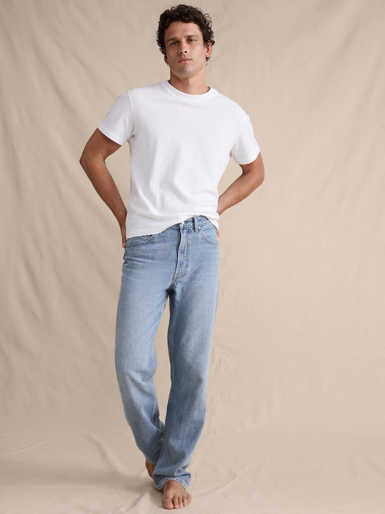 Relaxed-Straight Lightweight Jean