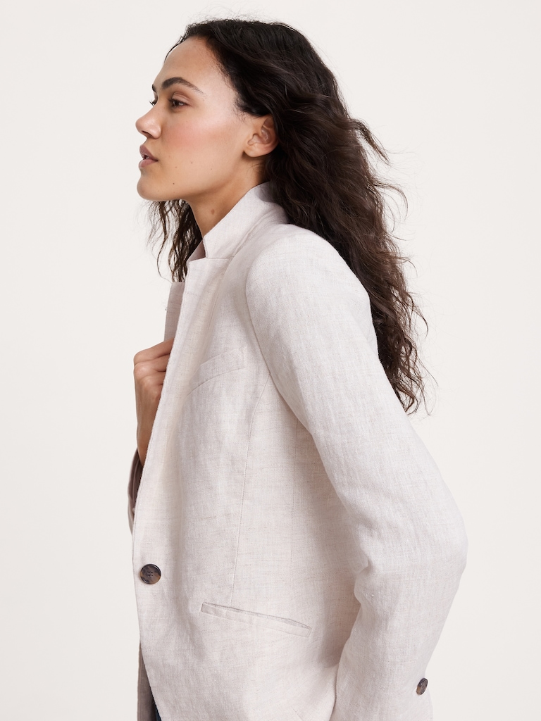 Slim Linen Blazer