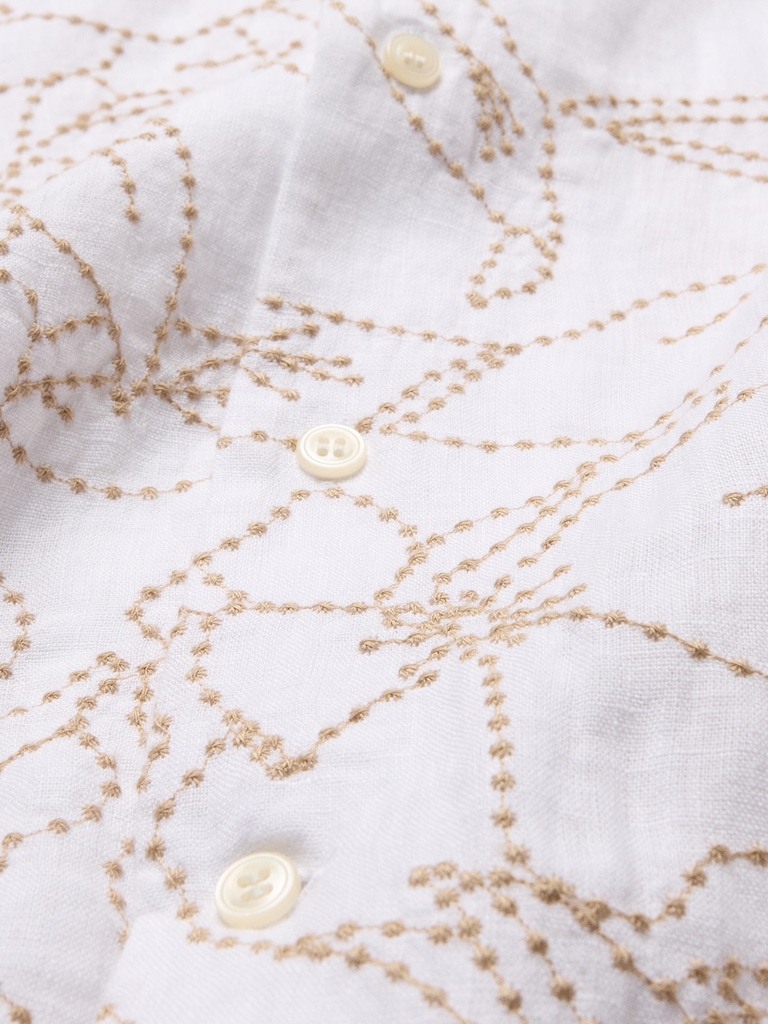 Standard-Fit Embroidered Linen Resort Shirt