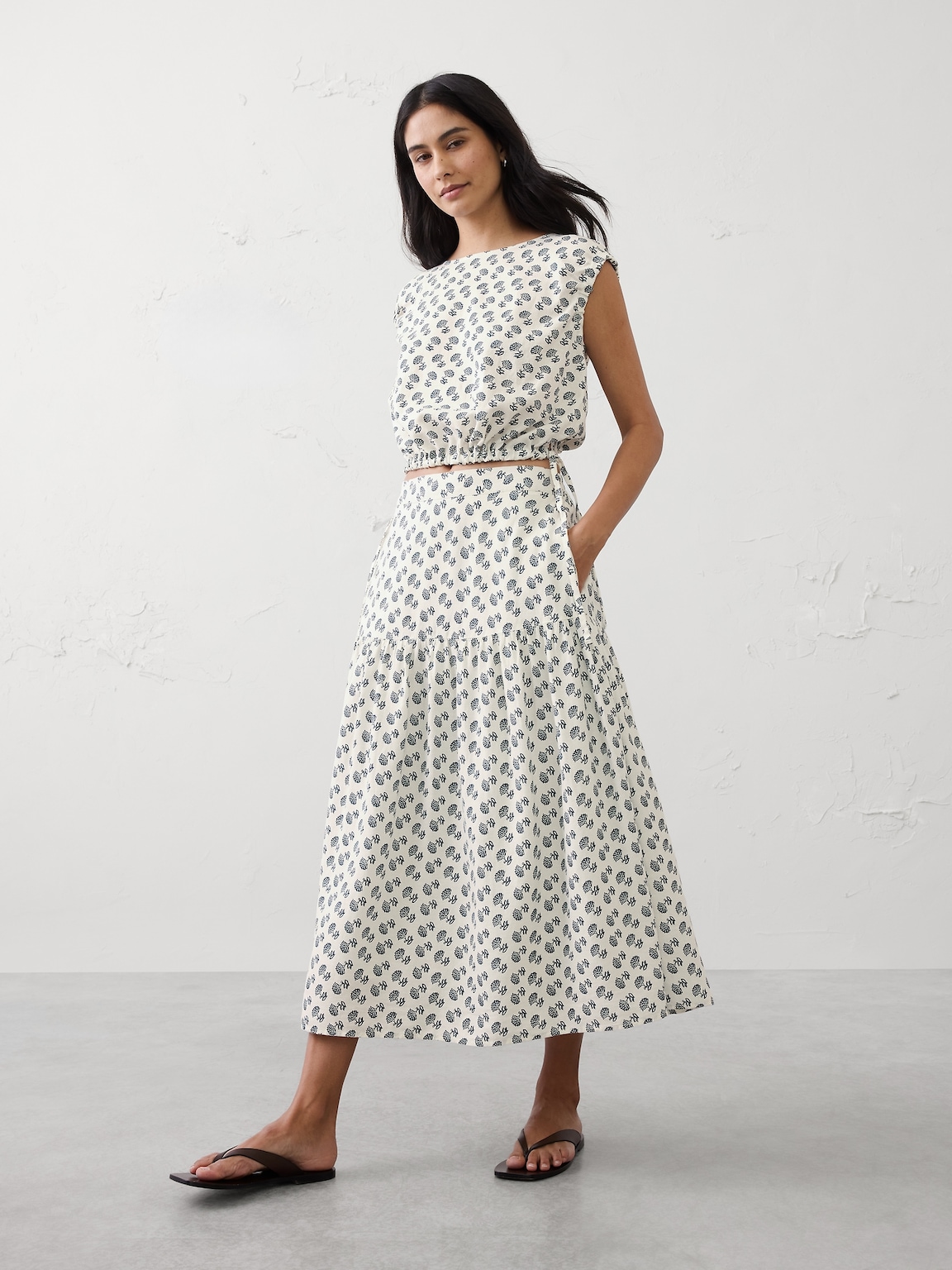 Linen-Blend Tiered Midi Skirt