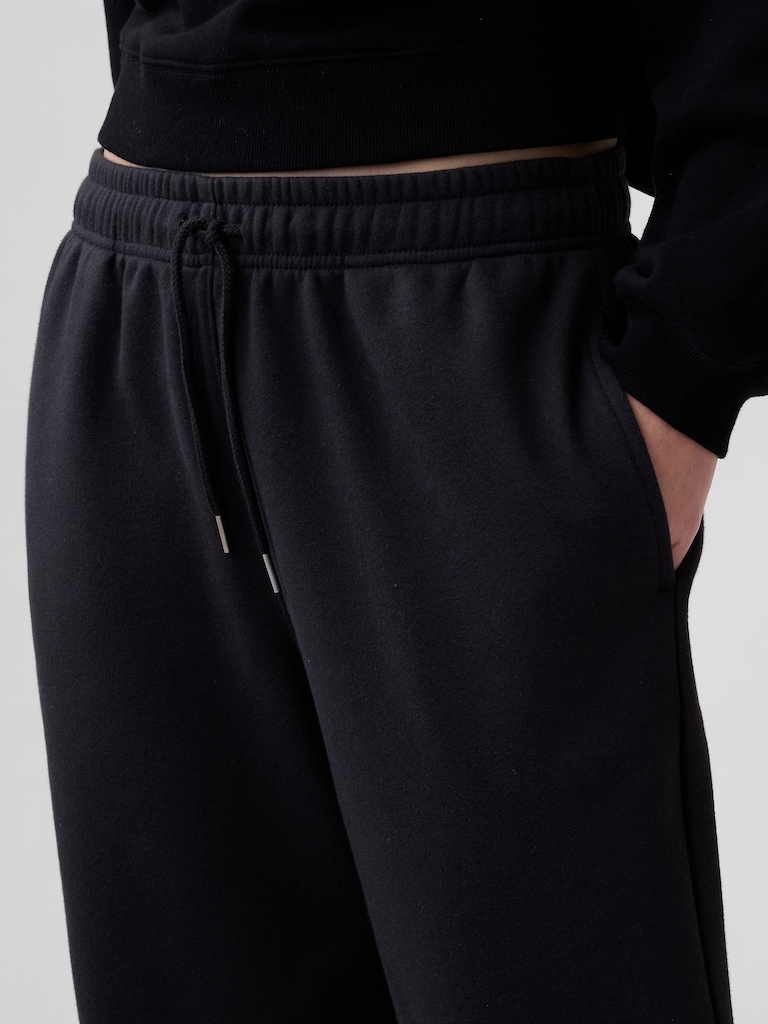 Relaxed Fleece Joggers