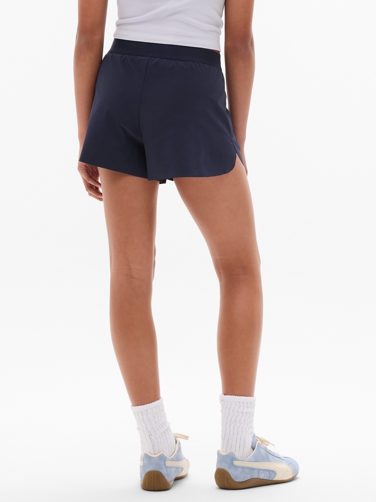 Athleta Girl Sprint Ready 2.5" Short