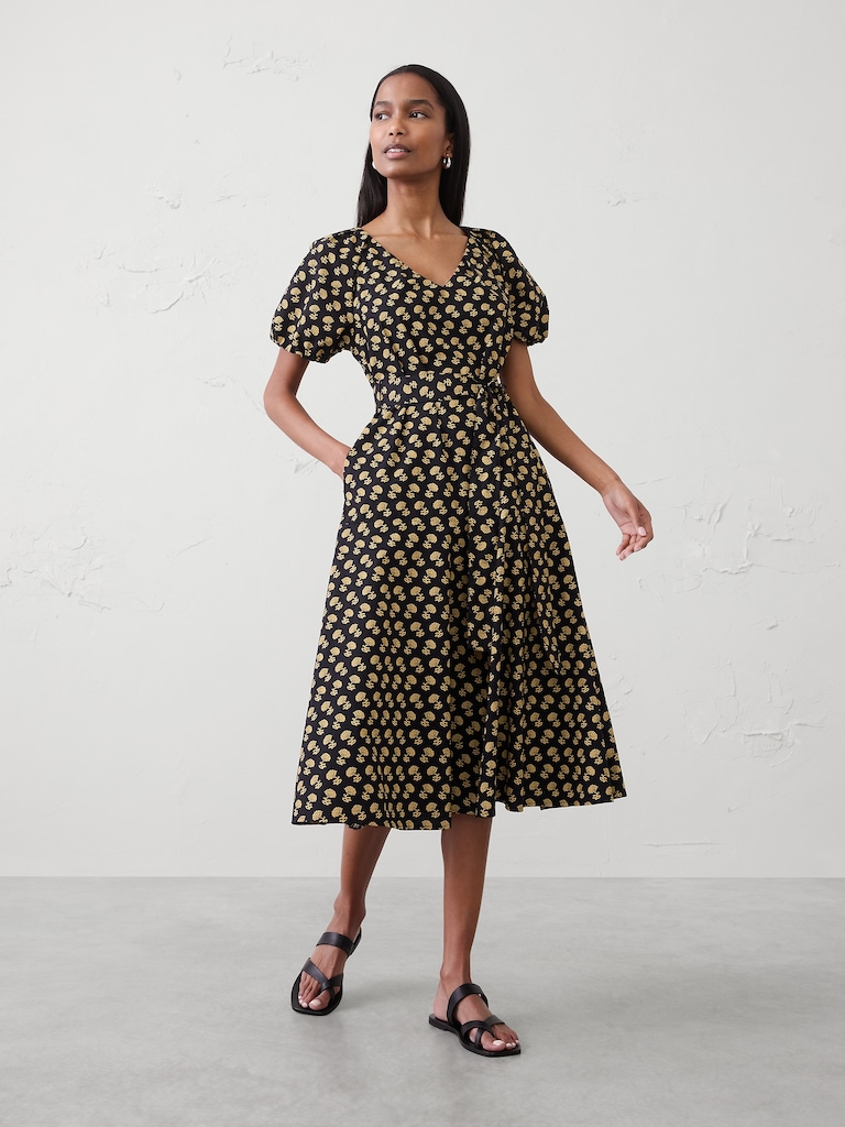 Poplin Gathered-Shoulder Midi Dress
