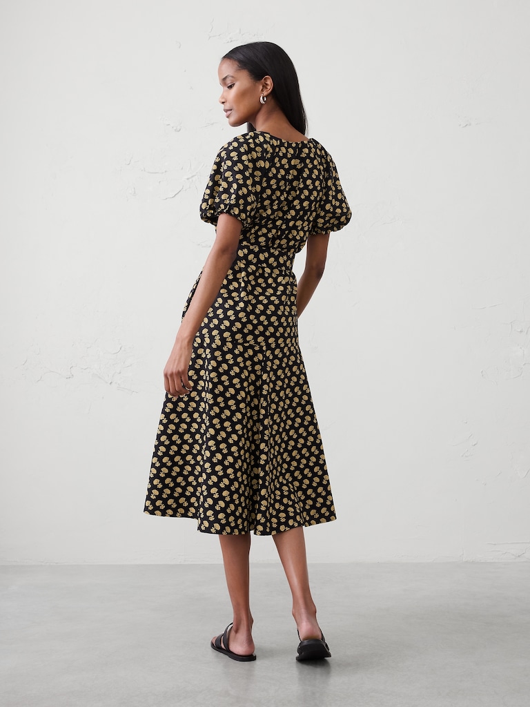Poplin Gathered-Shoulder Midi Dress