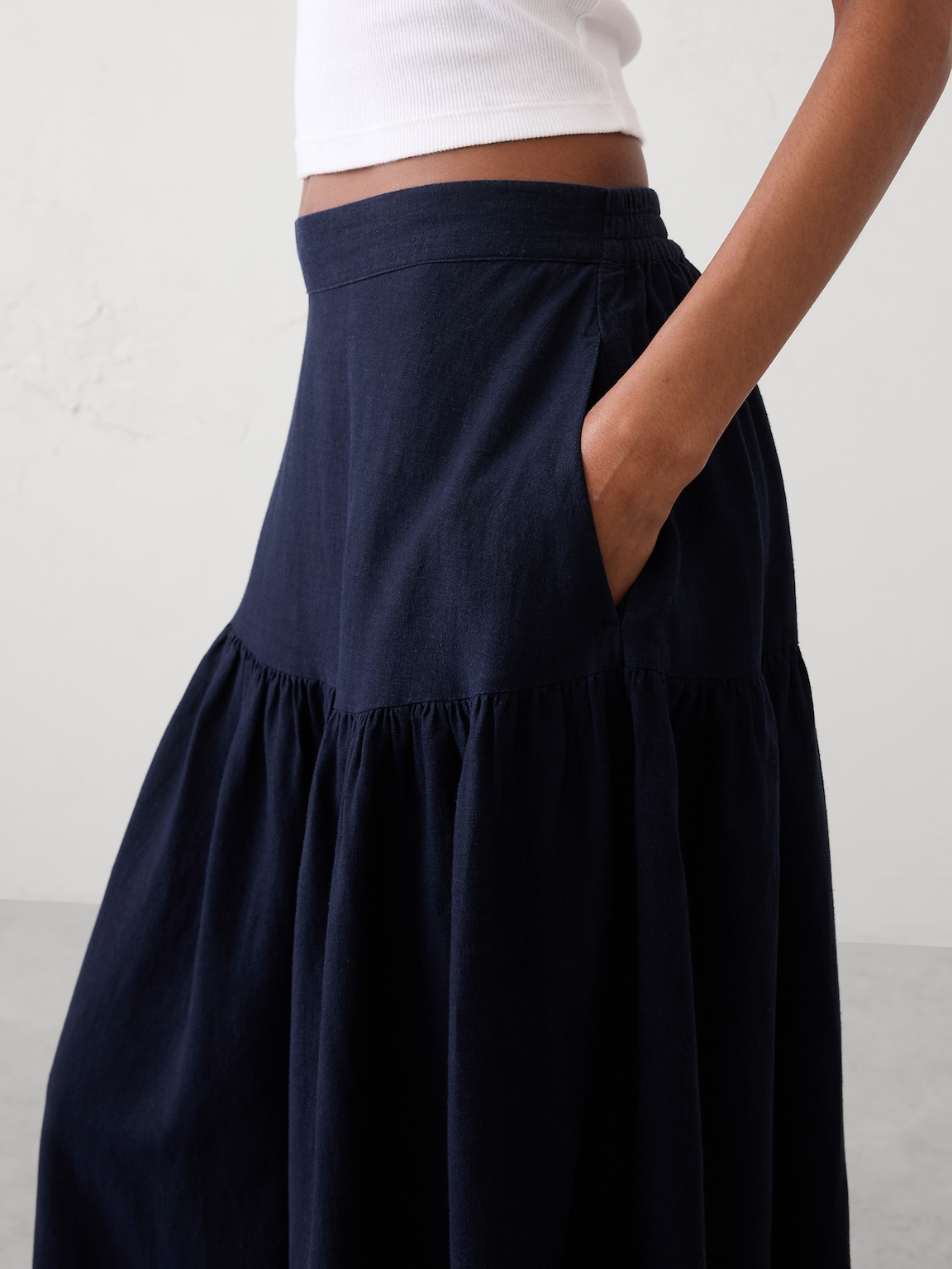 Linen-Blend Tiered Midi Skirt
