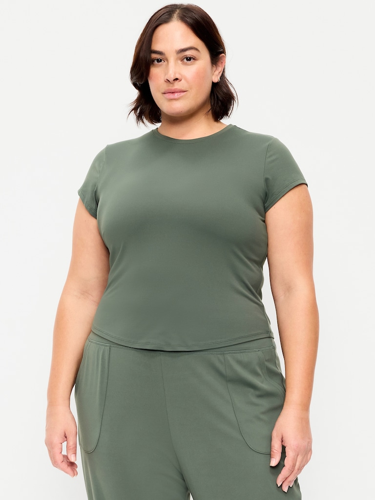 StudioSmooth Short-Sleeve Base Layer Top