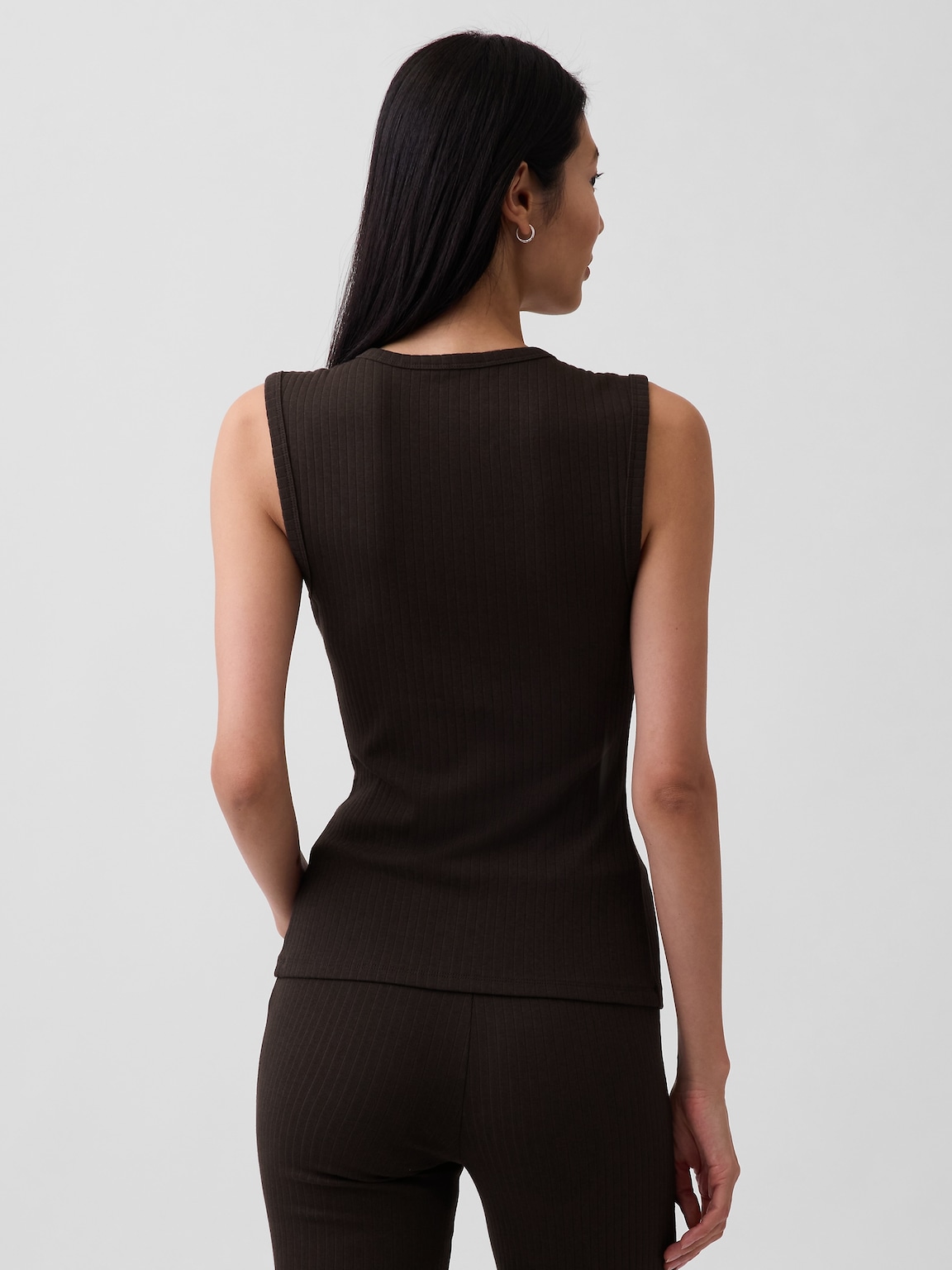 Modern Wide Rib Button-Front Top