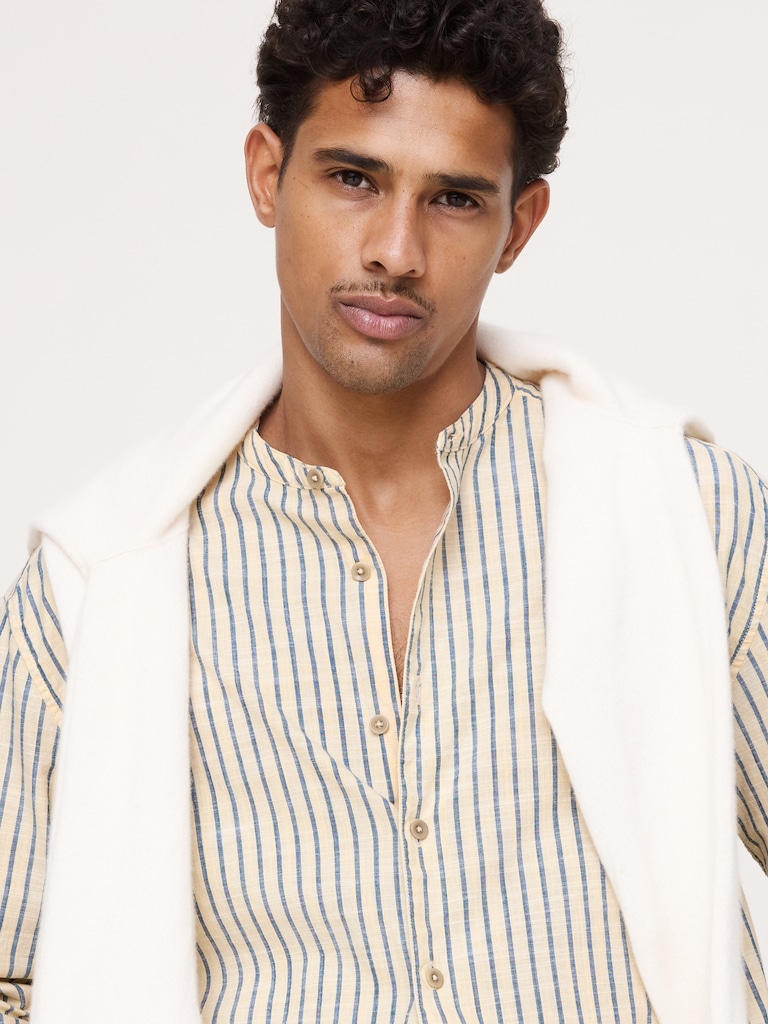 Relaxed-Fit Cotton-Slub Banded-Collar Shirt