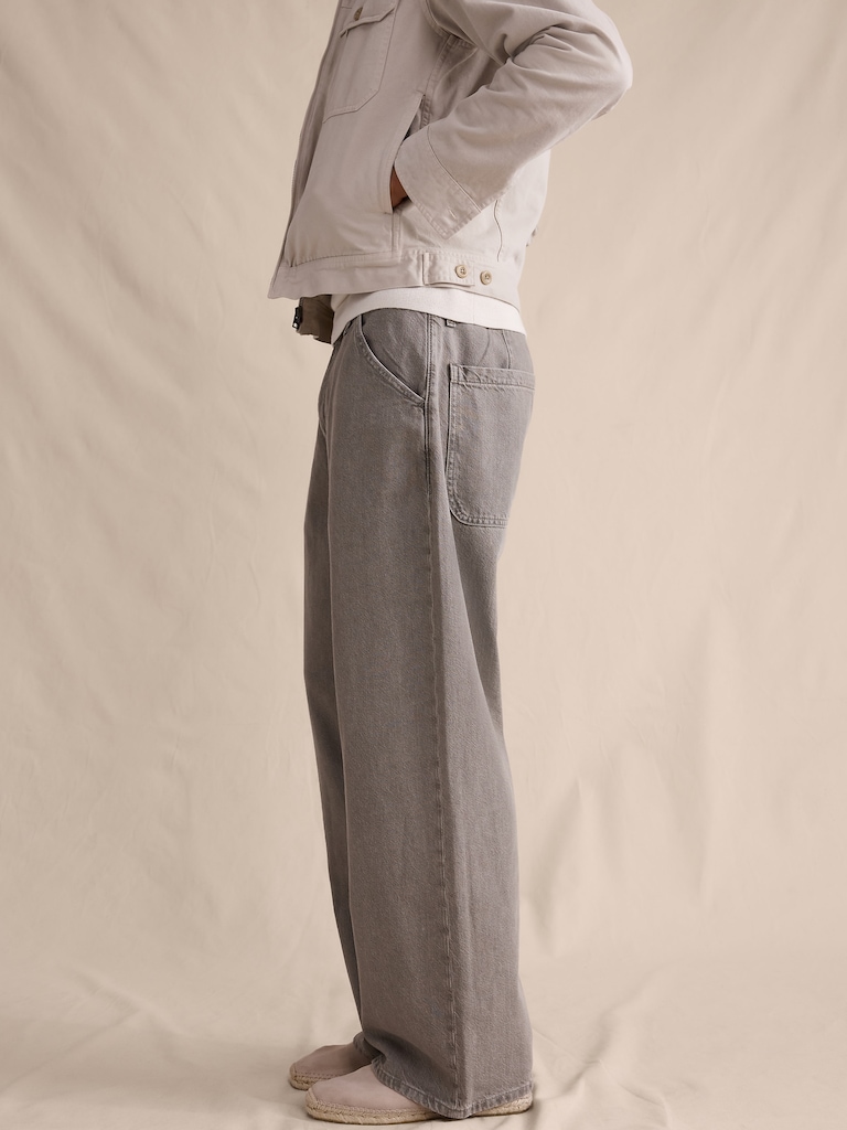 Loose Lightweight Jean