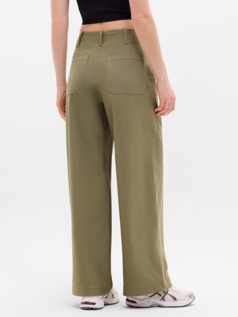 Skyline Mid Rise Wide Leg Pant
