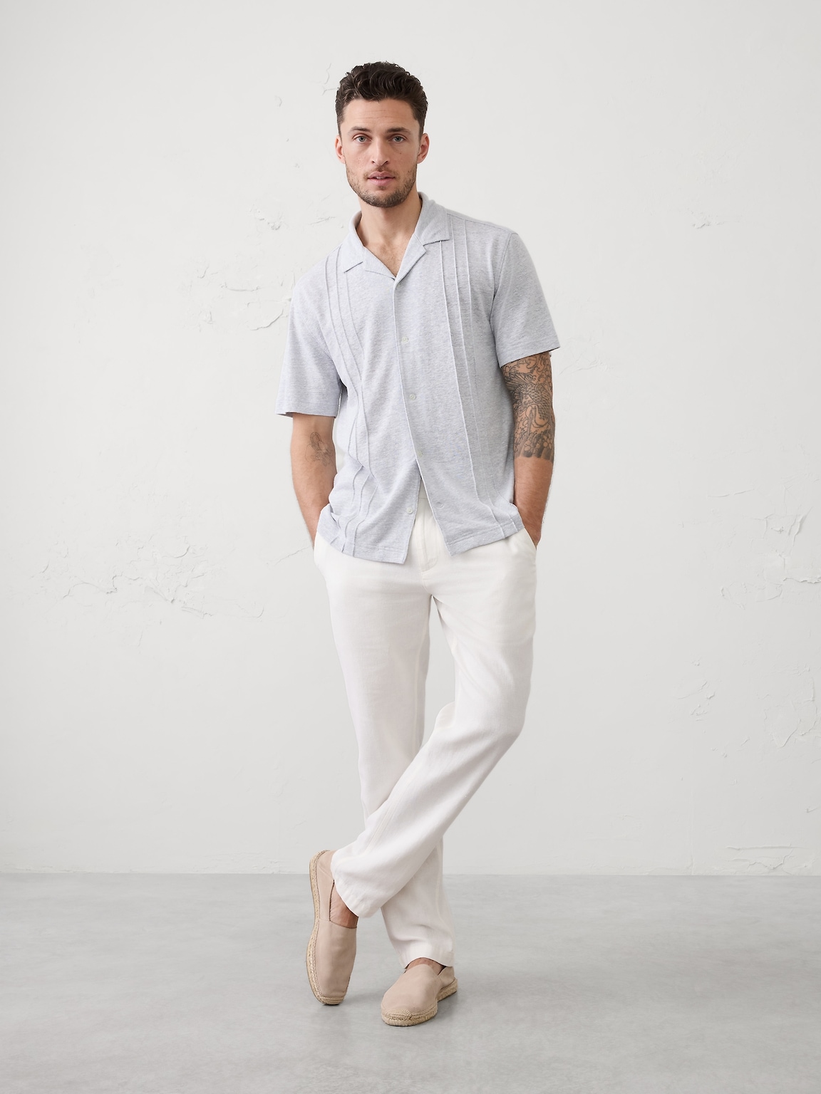 Standard-Fit Linen-Blend Pintuck Polo