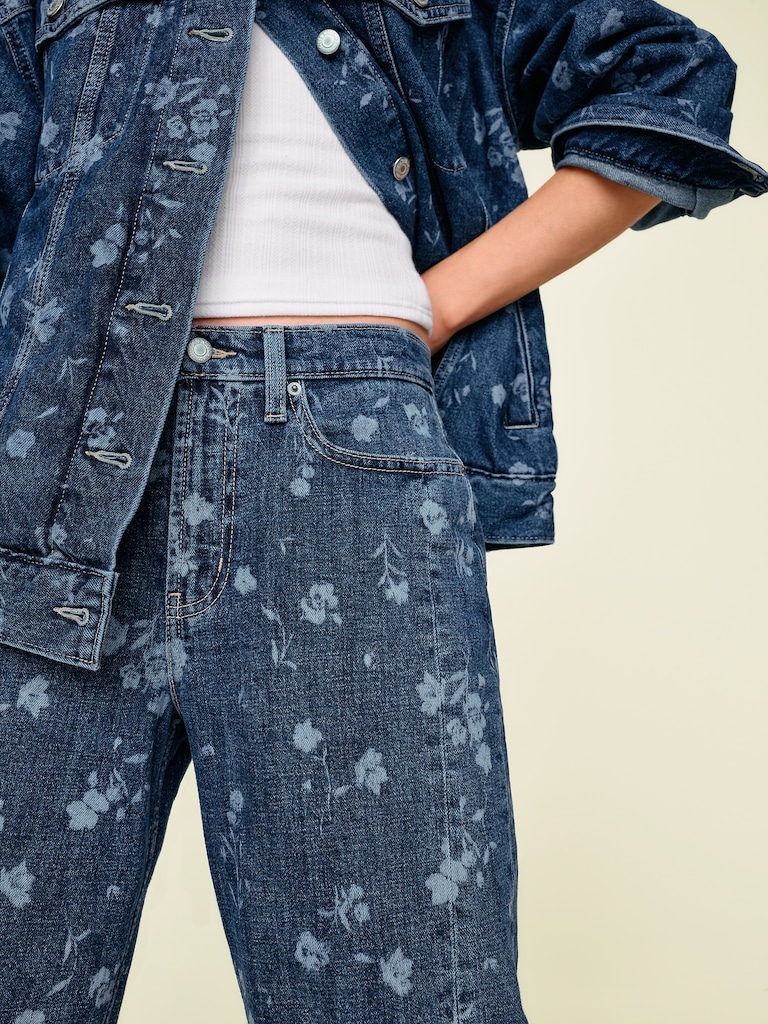 High-Waisted Barrel Ankle Jeans