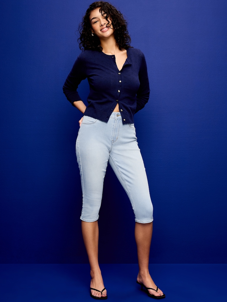High-Waisted Wow Capri Jeans