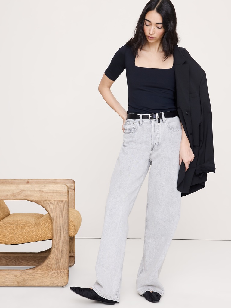 Sculpted-Stretch Square-Neck Top