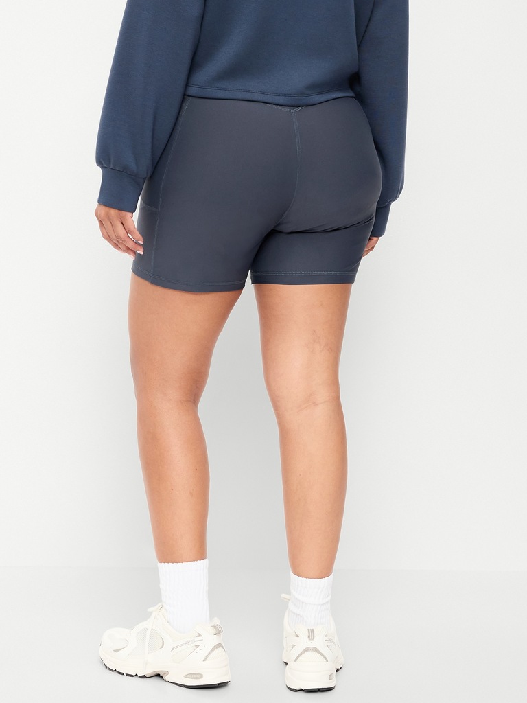 Extra-High Waisted PowerSoft Boundless Pocket Biker Shorts-- 6-inch inseam - No Front Seam