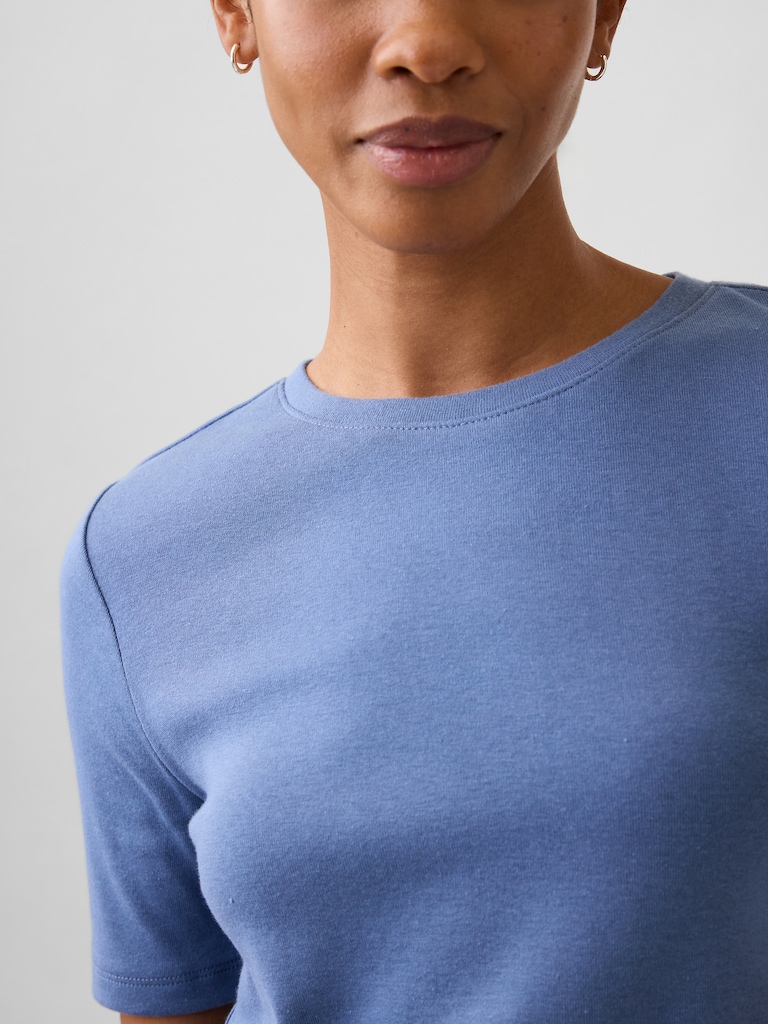 Modern Ribbed Crewneck T-Shirt
