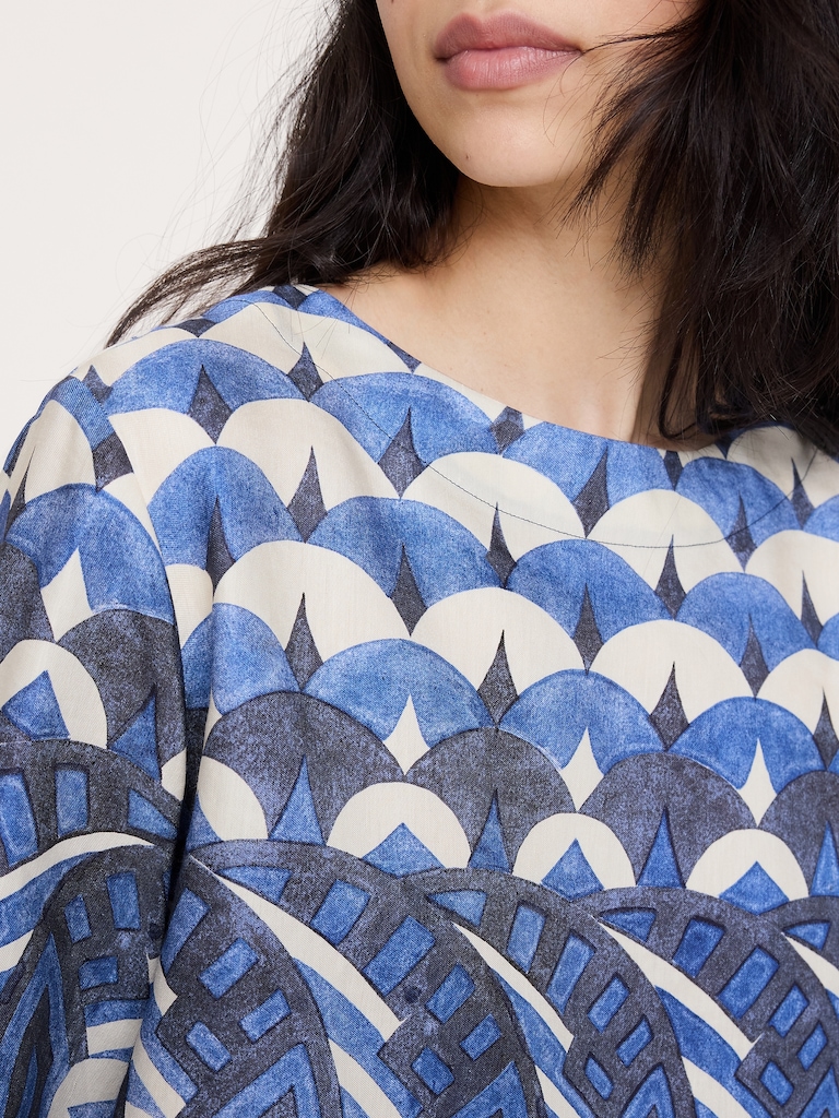 Viscose-Linen Boat-Neck Cropped Top