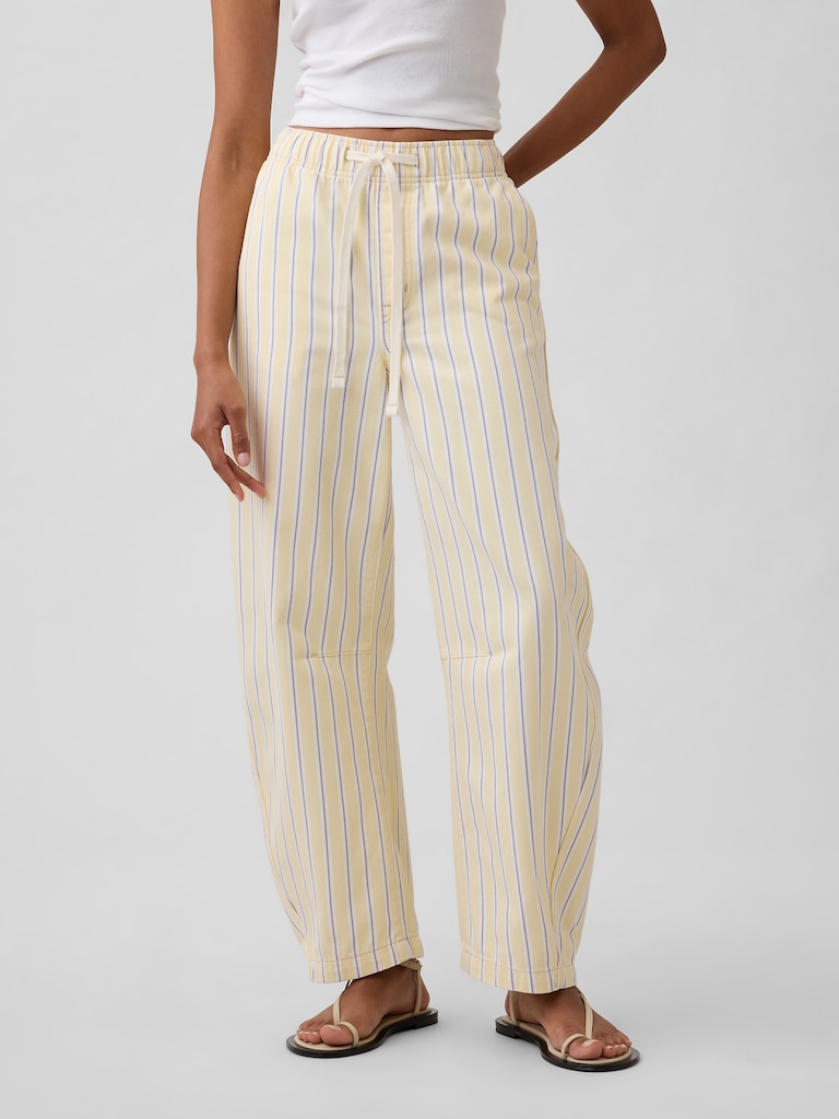 Mid Rise Stripe Pull-On Barrel Jeans