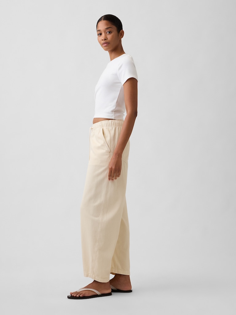 Mid Rise Pull-On Barrel Jeans