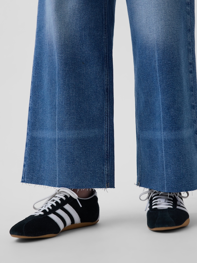 High Rise Stride Wide-Leg Ankle Jeans