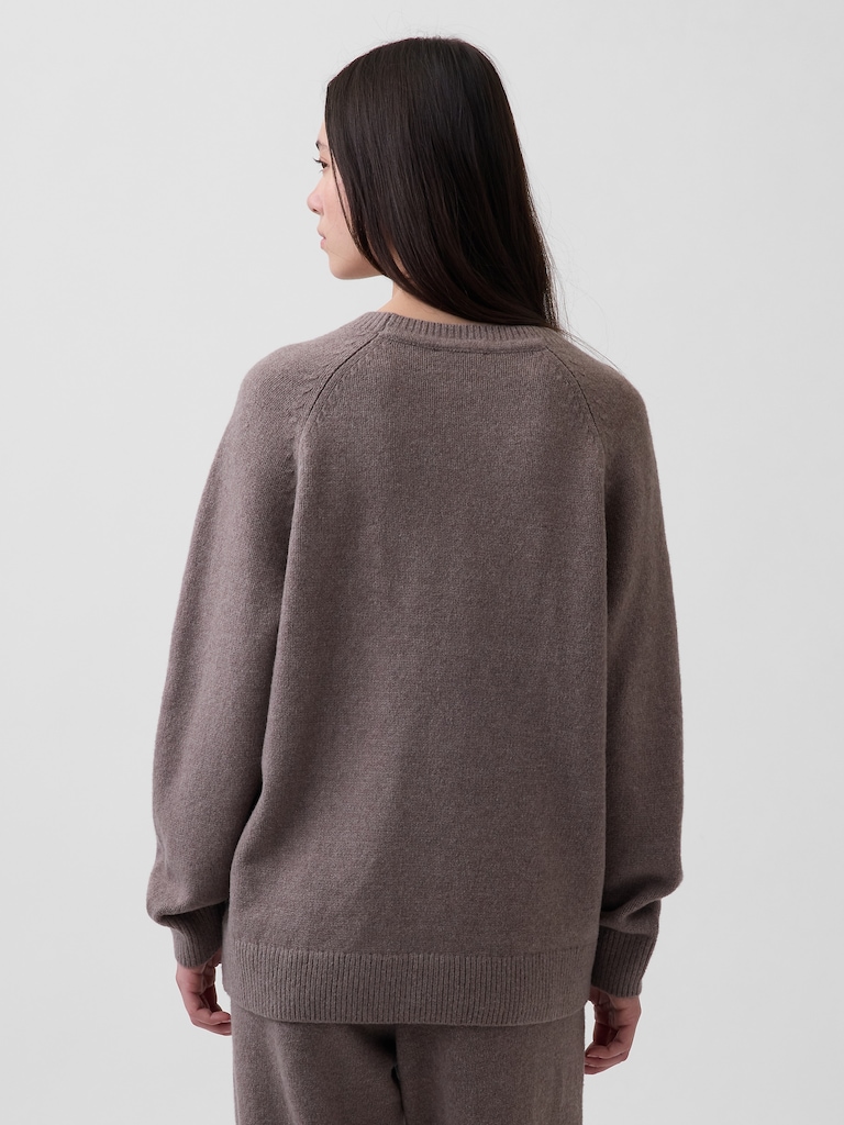 CashSoft Oversized V-Neck Sweater