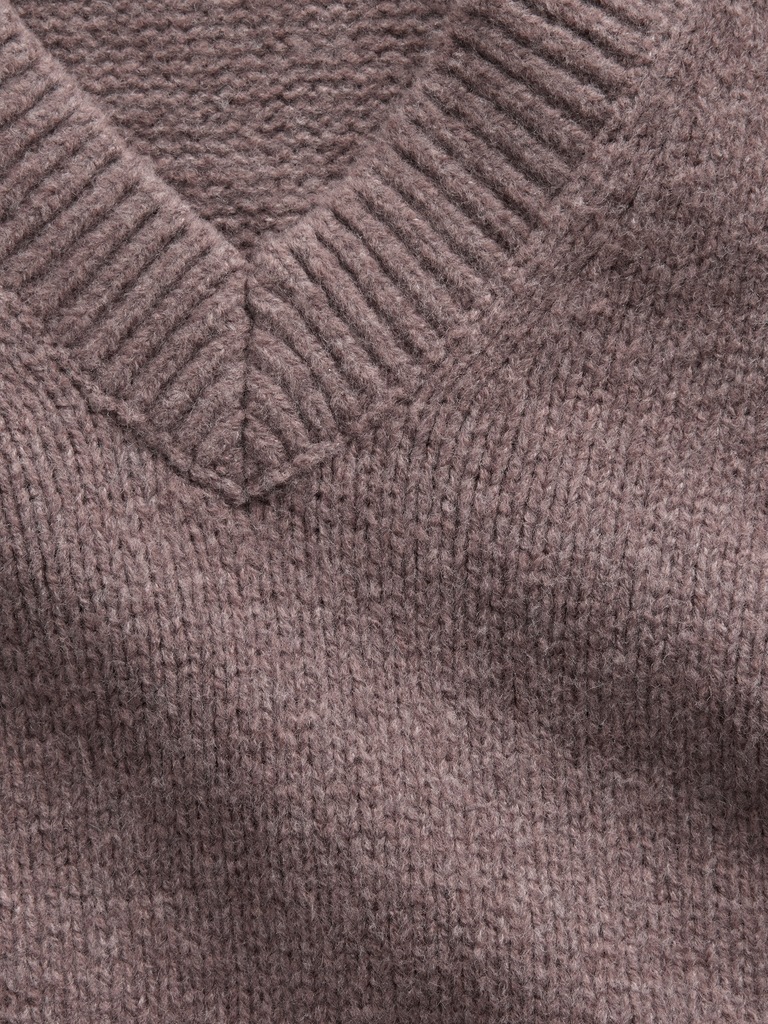 CashSoft Oversized V-Neck Sweater