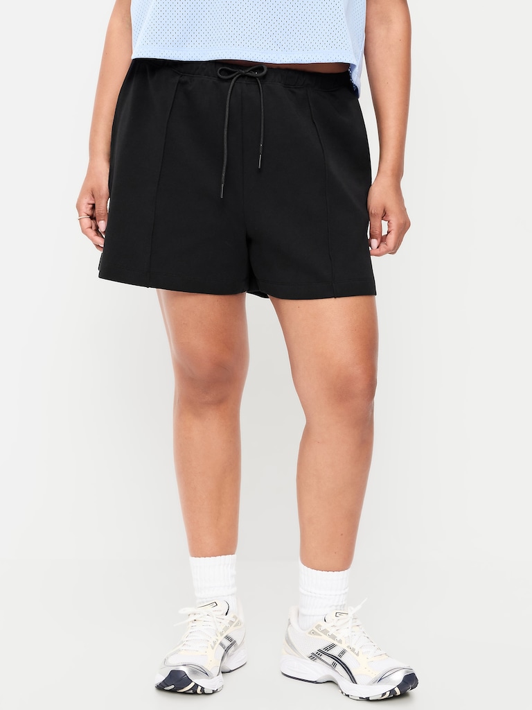 Relaxed Dynamic Fleece Shorts
