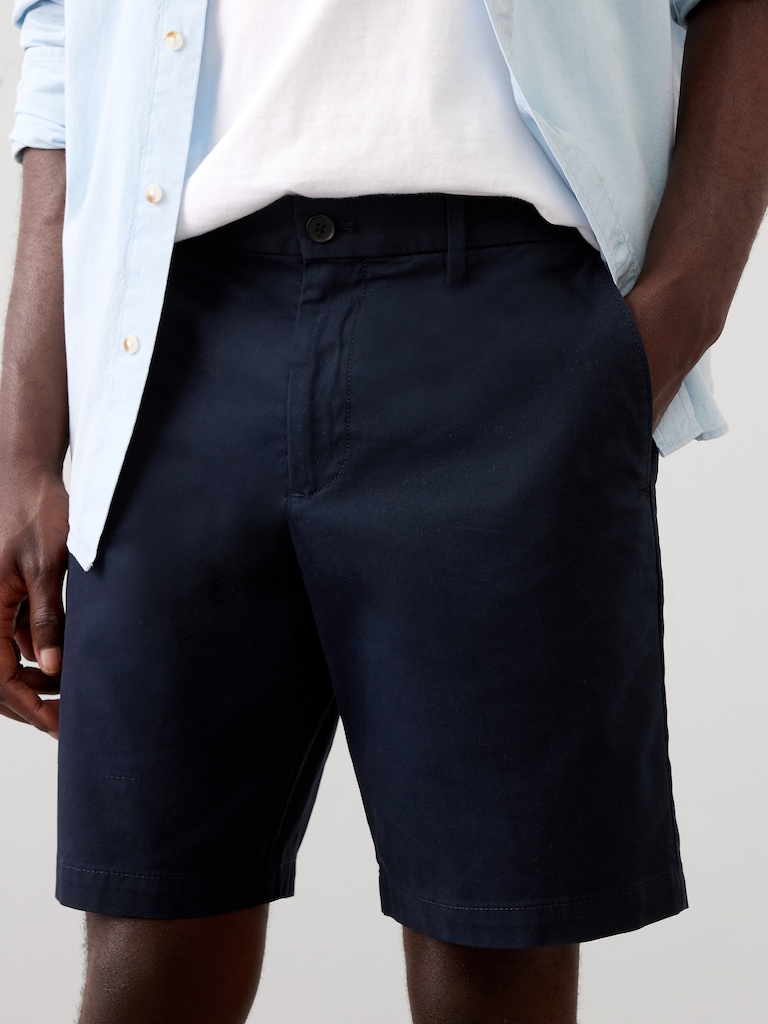 Slim-Fit 9" Lived-In Short