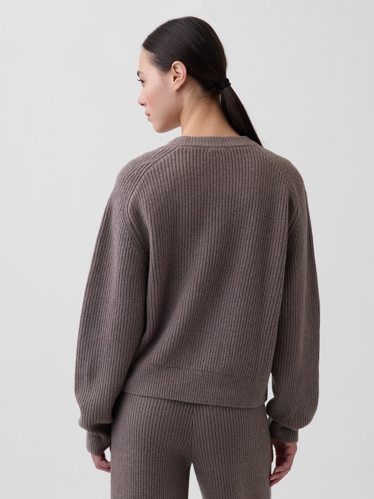 CashSoft Relaxed Shaker-Stitch Sweater