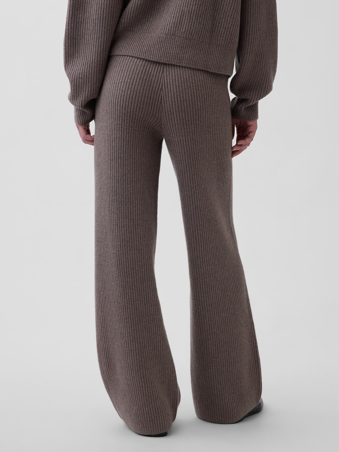 CashSoft Shaker-Stitch Sweater Pants