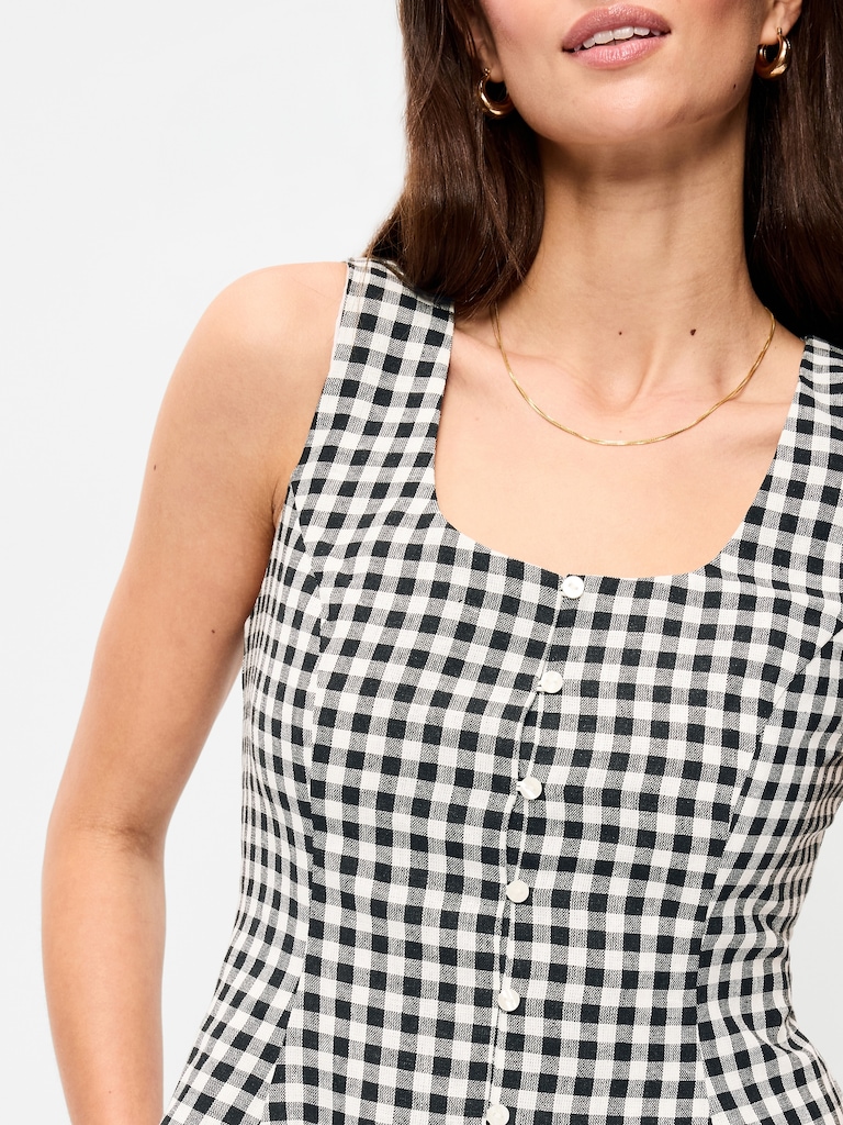 Button-Down Linen Swing Top