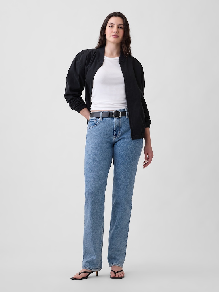 Mid Rise '90s Straight Jeans