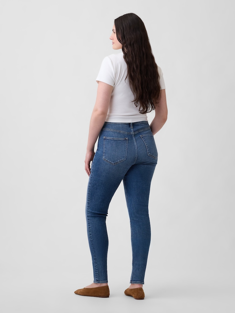 High Rise Universal Skinny Jeans