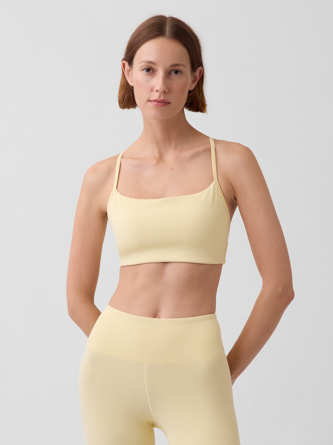 GapFit Smooth Racerback Sports Bra